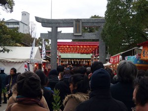 十日恵比寿神社参道は大混雑